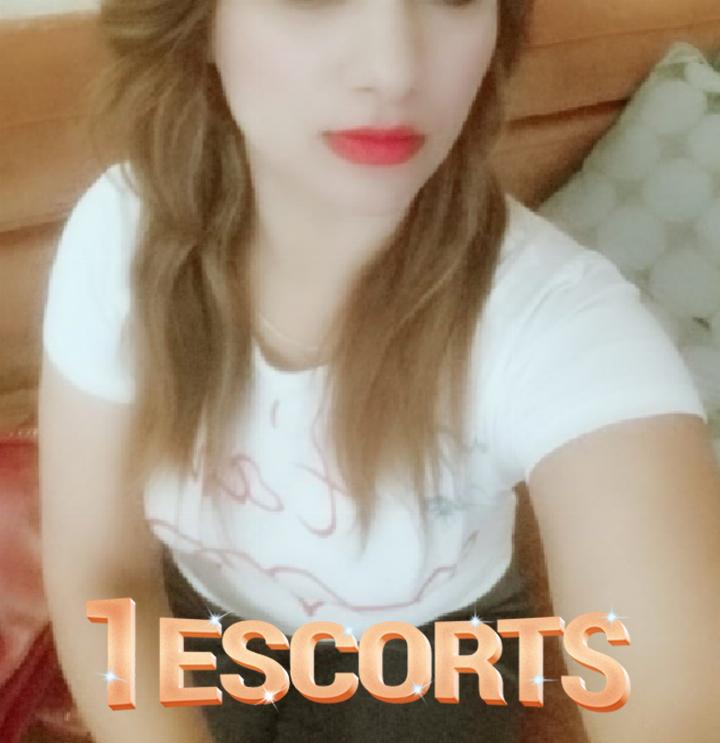 Live at the peak with pleasure Lucknow Escort Service best Call Girl in Lucknow